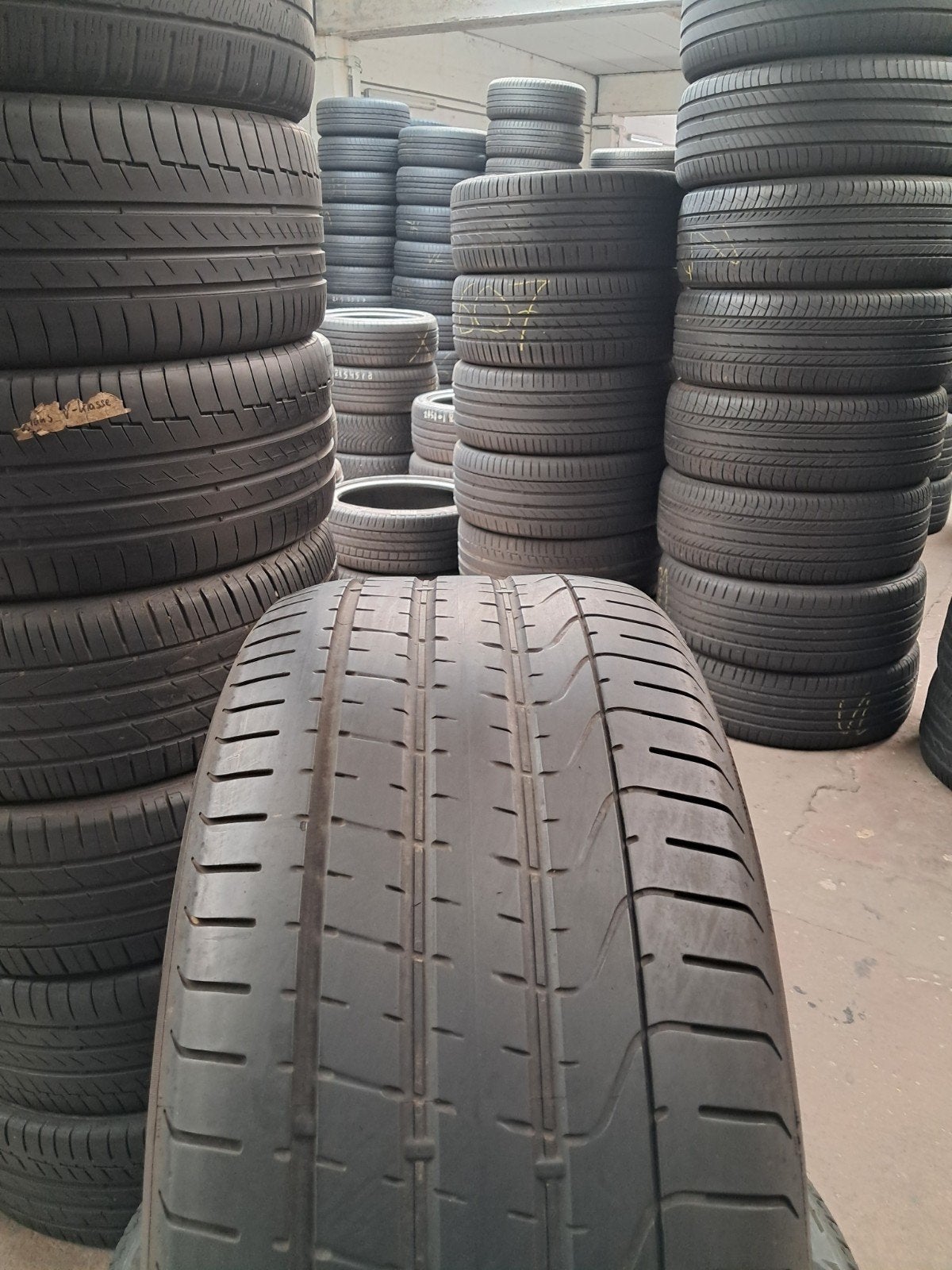 25540r20 255 40 r20 255/40/20 Pirelli Dunlop avec montage, Enlèvement ou Envoi