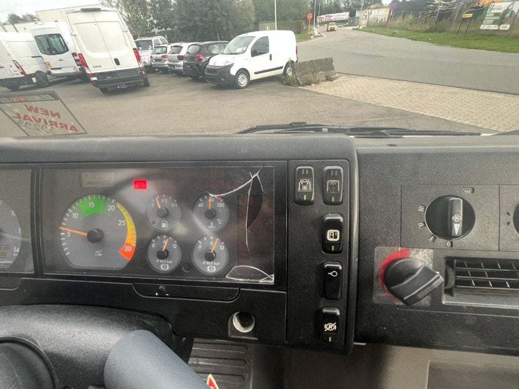 Mercedes Vario 0813 (Stock ID 39293) — 15