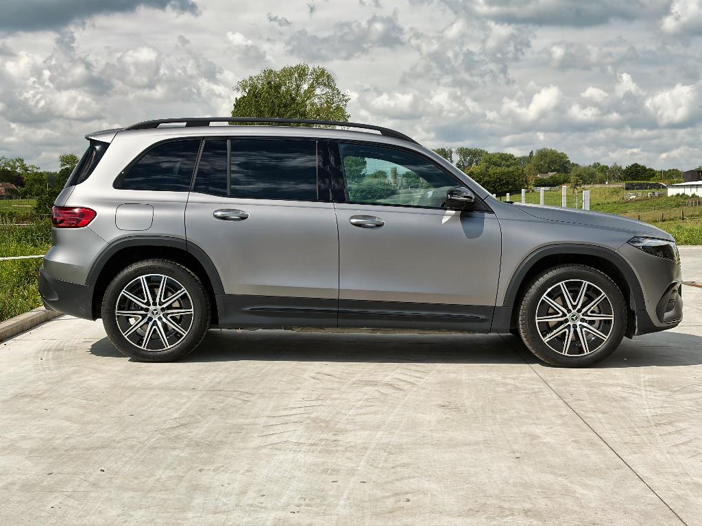 Mercedes EQB250+ - 2026 - 4218km - Pano - Burmester, Auto's, Mercedes-Benz, Leder, 5 zetels, 5 deurs, 140 kW