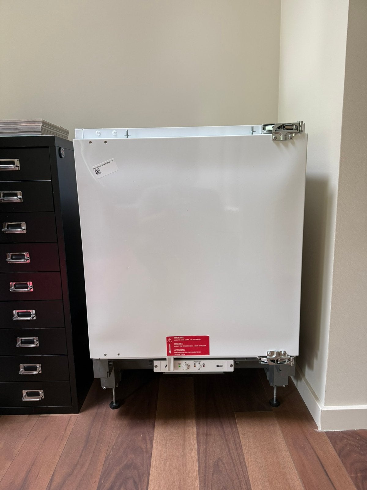 Diepvriezer inbouw AEG, Elektronische apparatuur, Vriezers en Diepvrieskisten, Ophalen, Zo goed als nieuw, Inbouw
