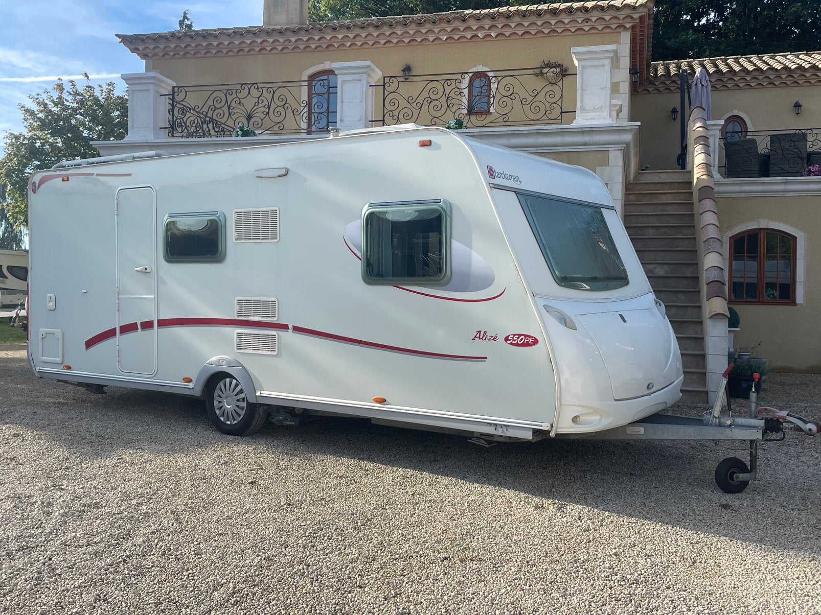 6 persoons Sterckeman 550PE, Mover,Tent,Zonnepaneel, Stapelbed, Sterckeman, Rondzit, Bedrijf