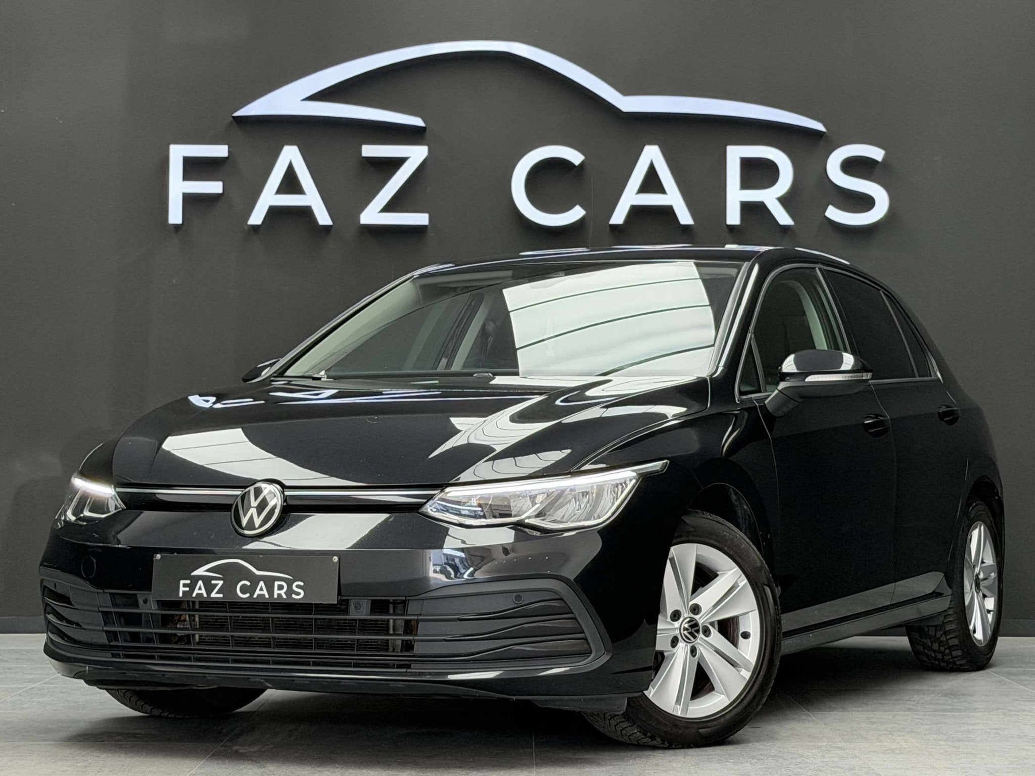 Volkswagen Golf * Réservé *, Détection des panneaux routiers, Achat, Euro 6, Alcantara