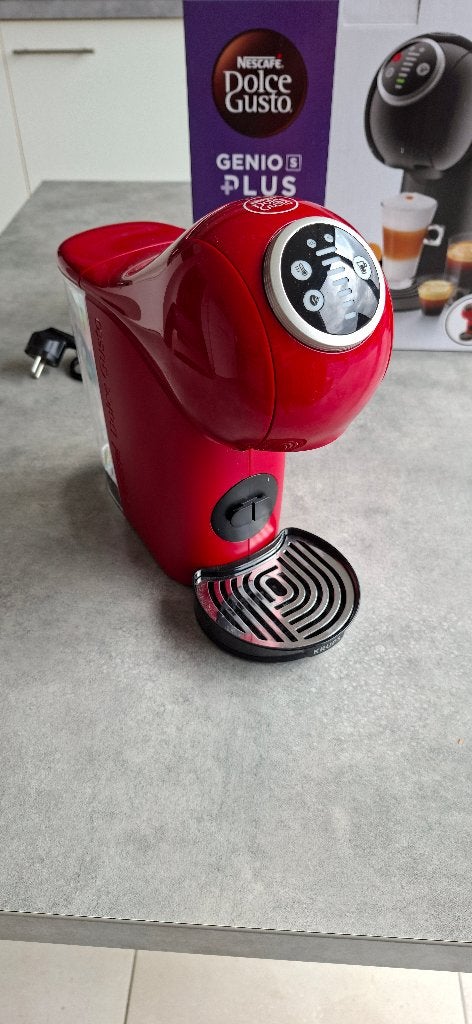 Krups Dolce Gusto - KP340510 - Genio S Plus, Enlèvement, Comme neuf, Dosettes et capsules de café, Réservoir d'eau amovible
