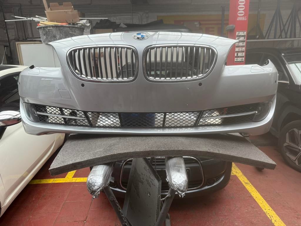 Pare-choc + aile AVG BMW SERIE 5 F10/F11, Enlèvement, Avant, BMW, Pare-chocs