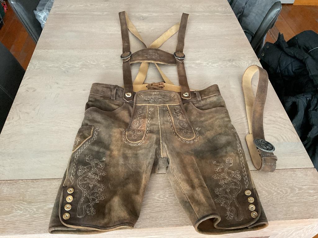Lederhosen echt leder, Enlèvement ou Envoi, Neuf, Taille 52/54 (L), Brun