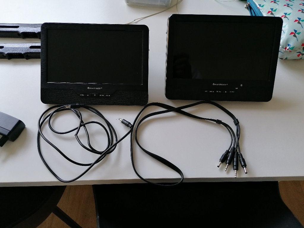 Dvd auto, Draagbaar, Zo goed als nieuw, Ophalen, Overige merken