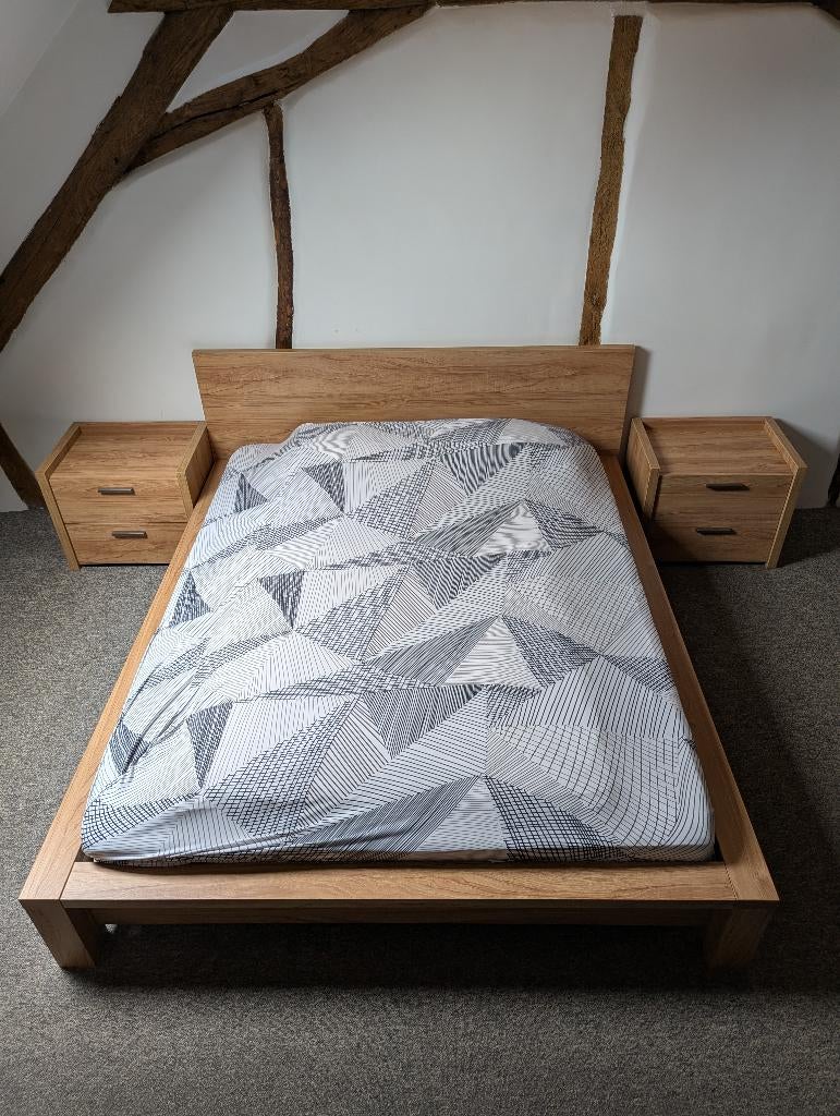 Lit 160 cm + 2 tables de chevet, Maison & Meubles, Chambre à coucher | Lits, Utilisé, Deux personnes, 160 cm, 210 cm, Bois, Brun