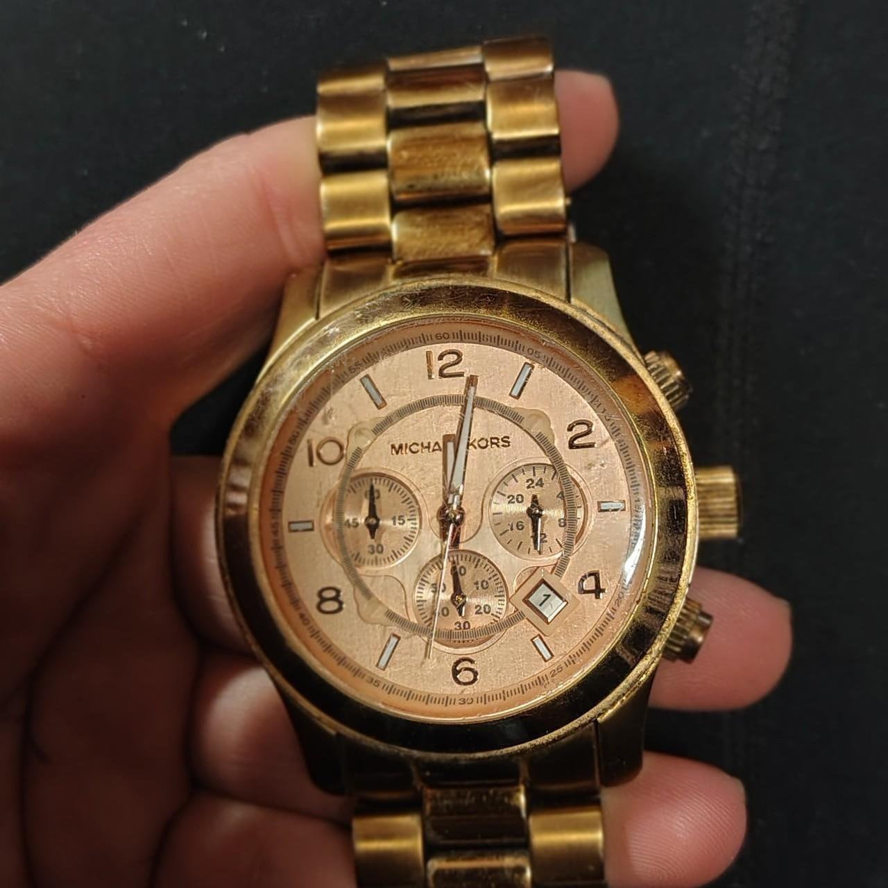 Michael Kors herenhorloge in goud, Handtassen en Accessoires, Horloges | Dames, Ophalen of Verzenden, Zo goed als nieuw, Goud