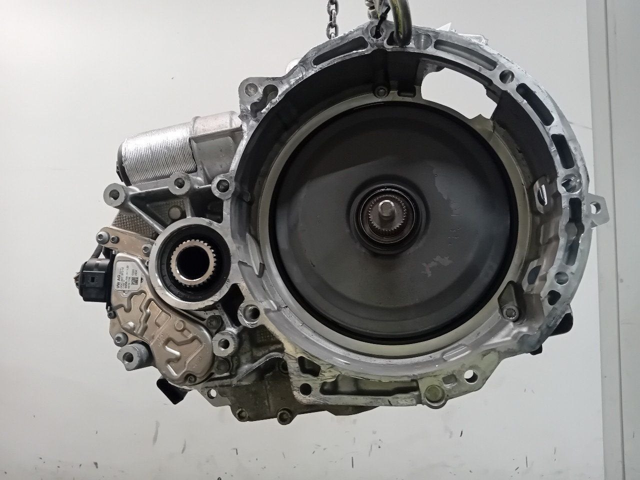 Versnellingsbak automaat Volkswagen Golf, Onderdelen@venauto.nl, Van der Ven Autorecycling B.V., Gebruikt, Ettenseweg 76, 4706 PB Roosendaal, The Netherlands
