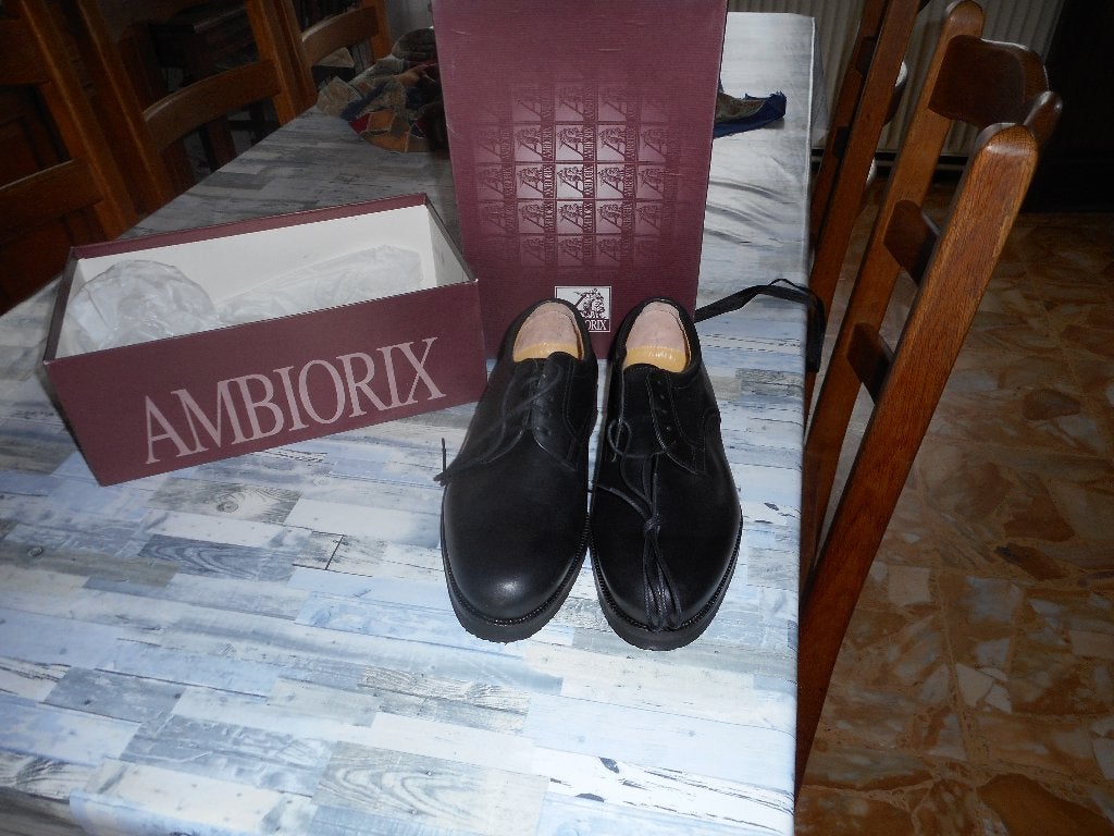 chaussures ambiorix, Chaussures à lacets, Comme neuf, Enlèvement, Autre