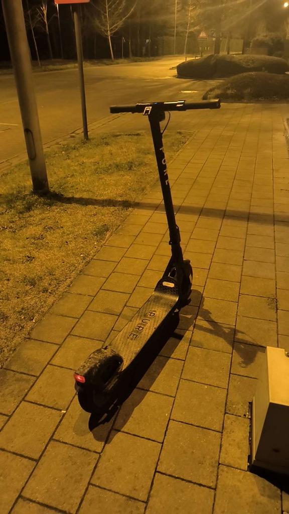 Elektrische step pure air 3, Ophalen, Gebruikt, Elektrische step (E-scooter)