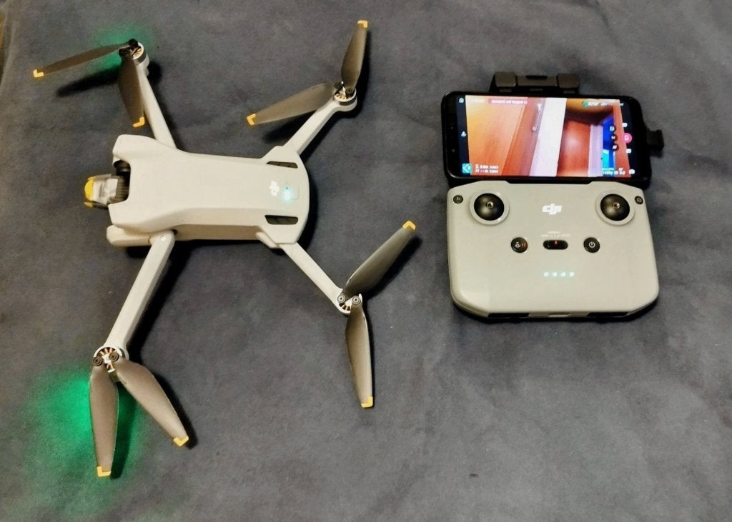 New DJI Mini 3 + smart phone Fly more combo, 30 tot 45 minuten, Cameradrone, Return to Home, 5 tot 10 kilometer