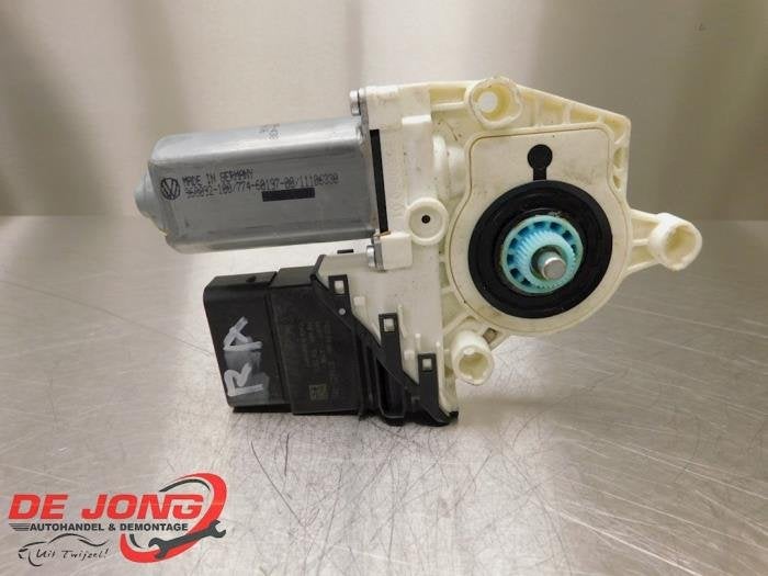Moteur de vitre portière d'un Volkswagen Passat, Autos : Pièces & Accessoires, Carrosserie & Tôlerie, Volkswagen, Utilisé, 3 mois de garantie