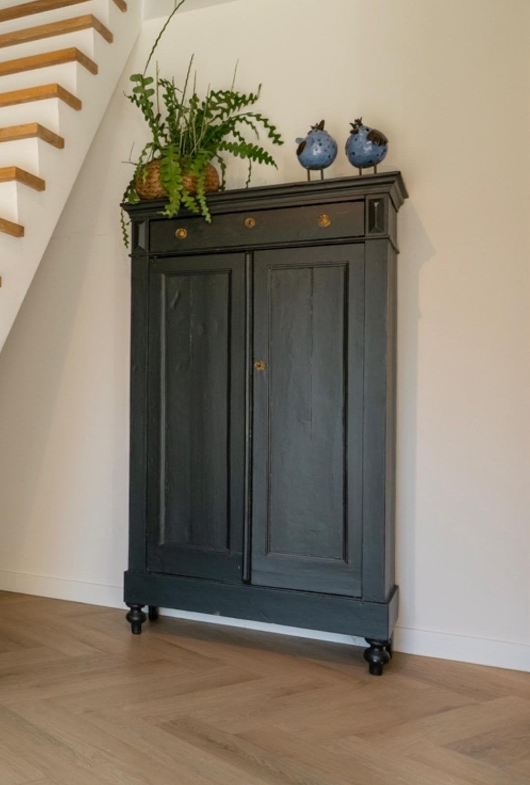 Armoire ancienne gris foncé 170x98,5x40 cm GRATUITE, Maison & Meubles, Enlèvement, Utilisé