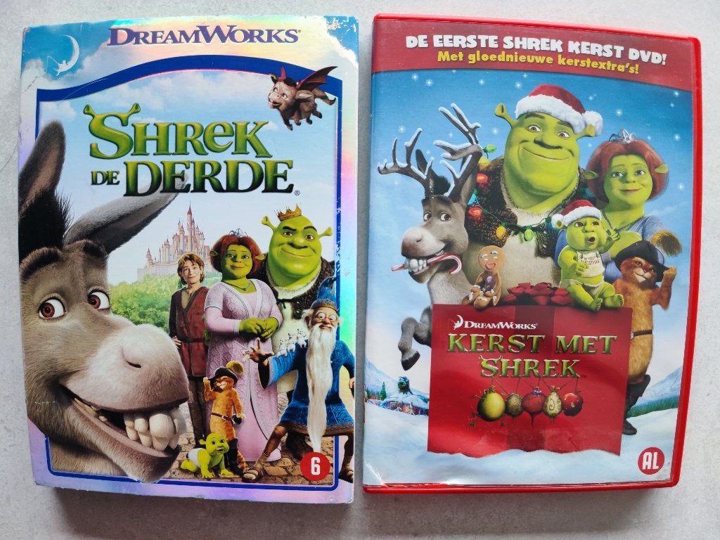 **2 DVD “SHREK”   Dreamworks                  **spotprijs 5€, Ophalen, Zo goed als nieuw, Tv fictie