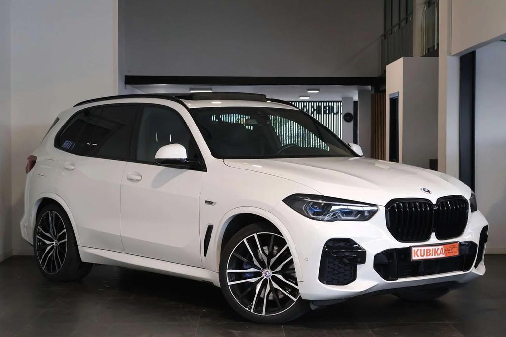 BMW X5 X5 PHEV 3.0AS xDrive45e M-Pack ACC Pano Garantie*, Auto's, Automaat, Gebruikt, Wit, Leder