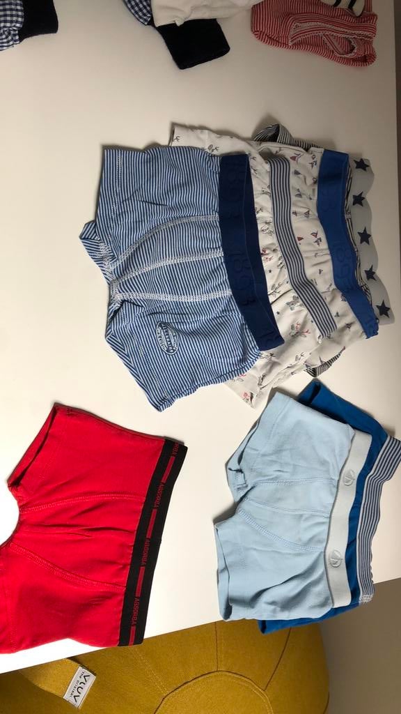 Ondergoed jingen petit bateau, Enlèvement