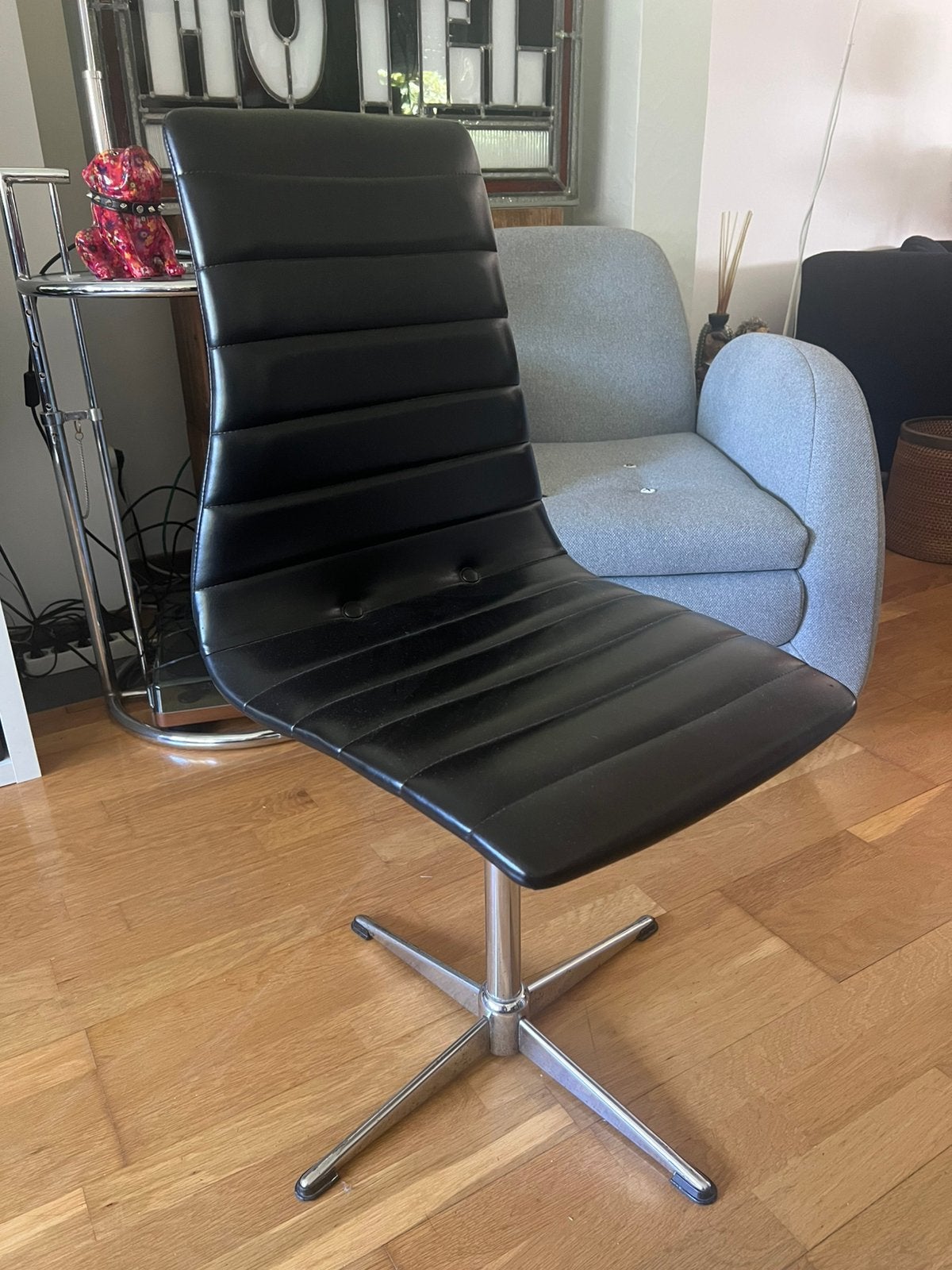 Fauteuils design en cuir vintage, Maison & Meubles, Enlèvement, Comme neuf
