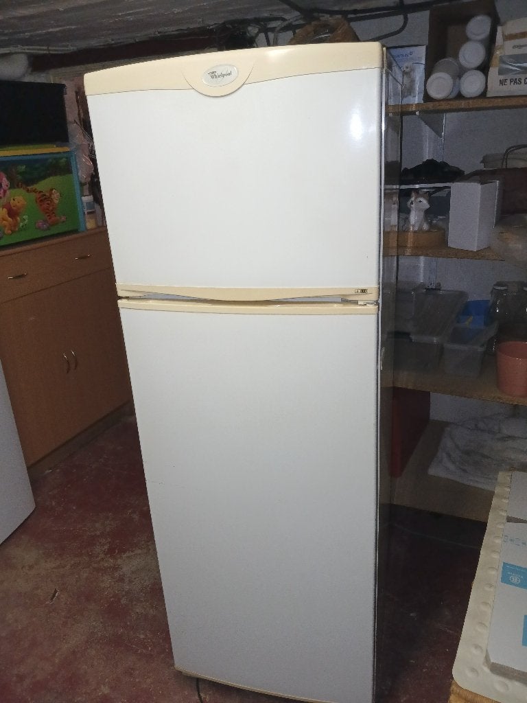Frigo + congélateur Whirpool, Congélateur, Utilisé, À Poser, Enlèvement