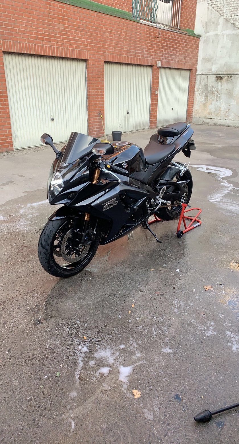 SUZUKI GSX-R 1000 K8, Particulier, Occasion