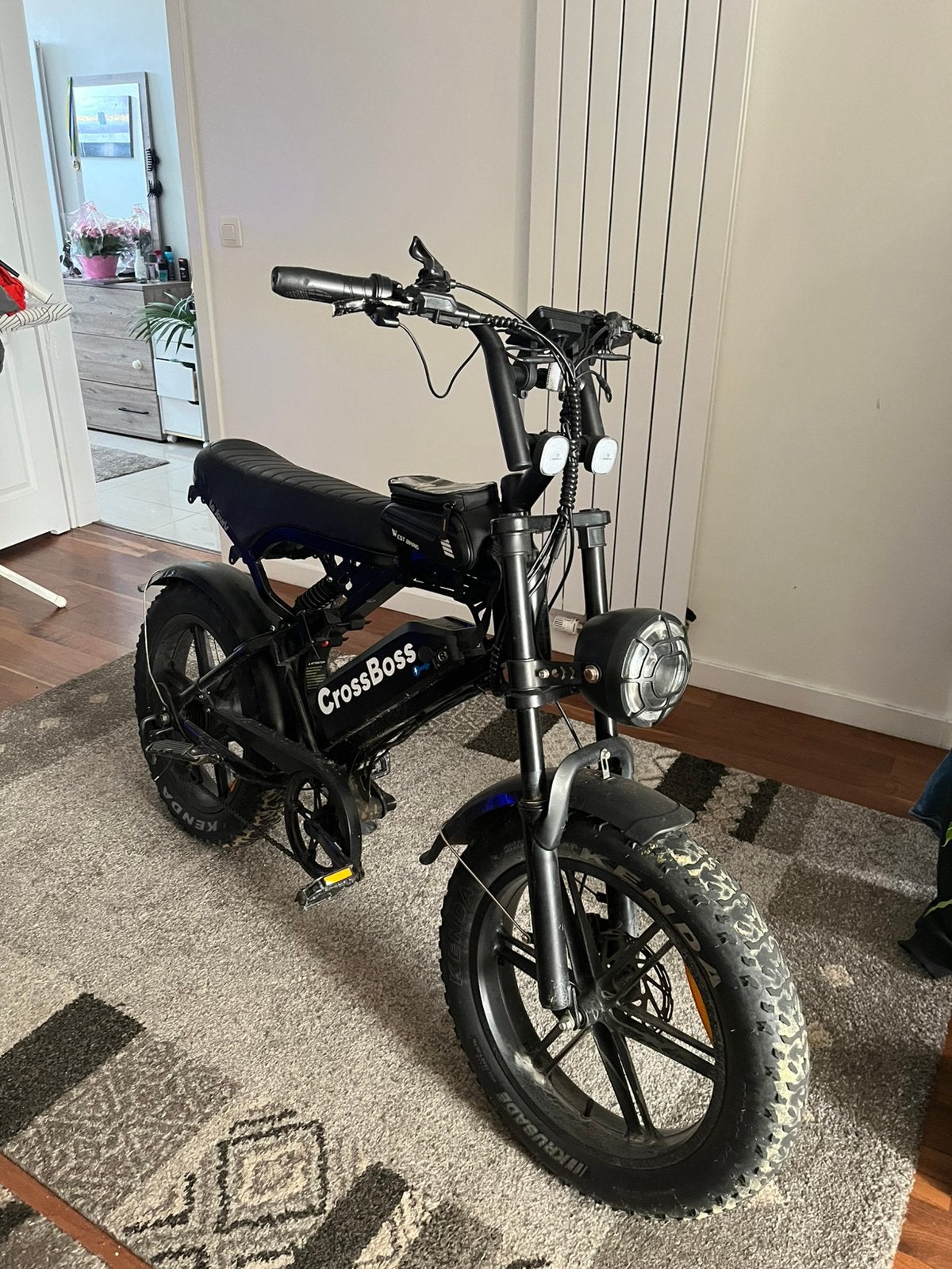 CrossBoss Elektrische Fatbike / Minibike – Zwart–Goede staat, Enlèvement, Comme neuf, Frein à disque, Autres types