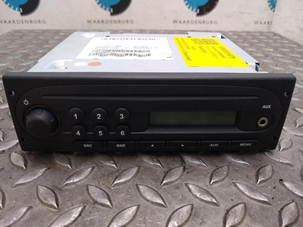 RENAULT MASTER DCI125 DUBBEL CABINE LUCHTVE RADIO 2013, Ophalen of Verzenden, Gebruikt, Stiba lid