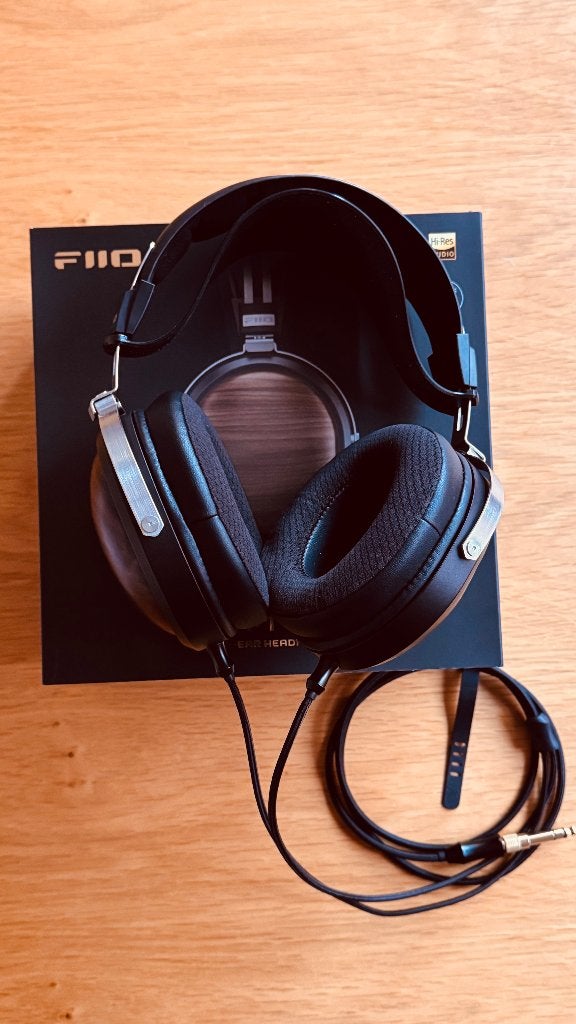 Fiio FT1, Enlèvement ou Envoi, Comme neuf, Circum-auriculaire