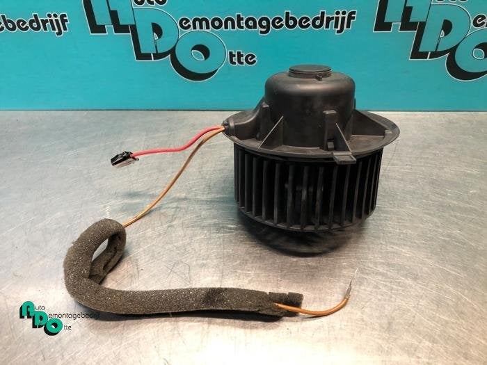 Moteur de ventilation chauffage d'un Volkswagen Golf (Golf 9, Volkswagen, -, 3 mois de garantie, Utilisé