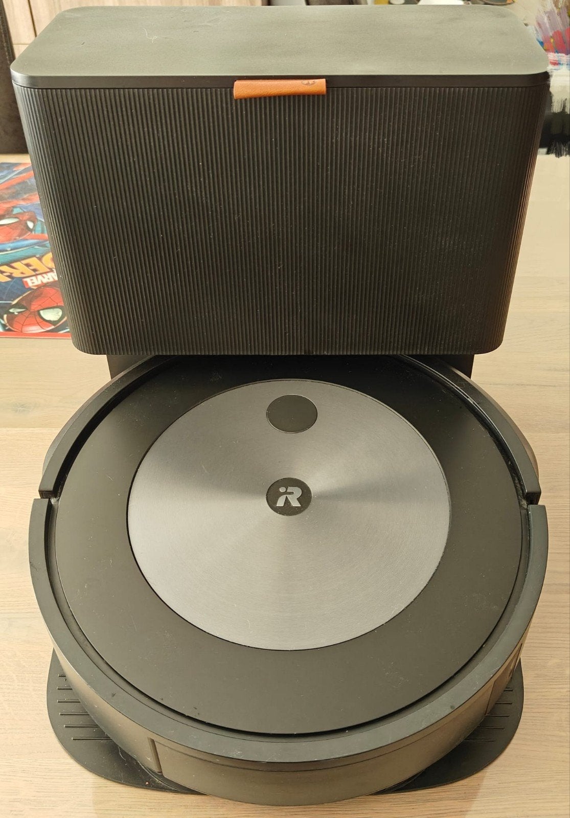 iRobot Roomba j7+ Robotstofzuiger, IRobot, Sac à poussière, Enlèvement, Aspirateur robot