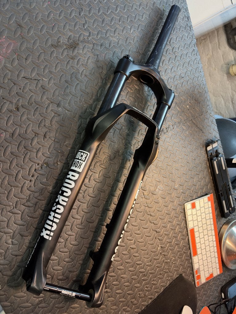 RockShox Recon Silver RL 29" boost 130mm, Vélos & Vélomoteurs, Autres matériaux, Enlèvement ou Envoi, Fourche avant, Utilisé