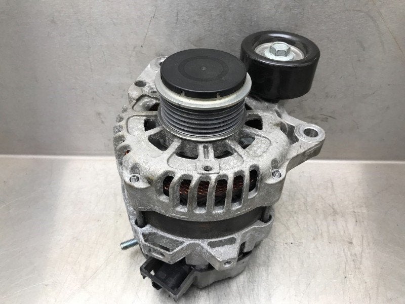 ALTERNATEUR V-Snaar Kia Stonic (YB) (|3730007500|), Utilisé, Kia