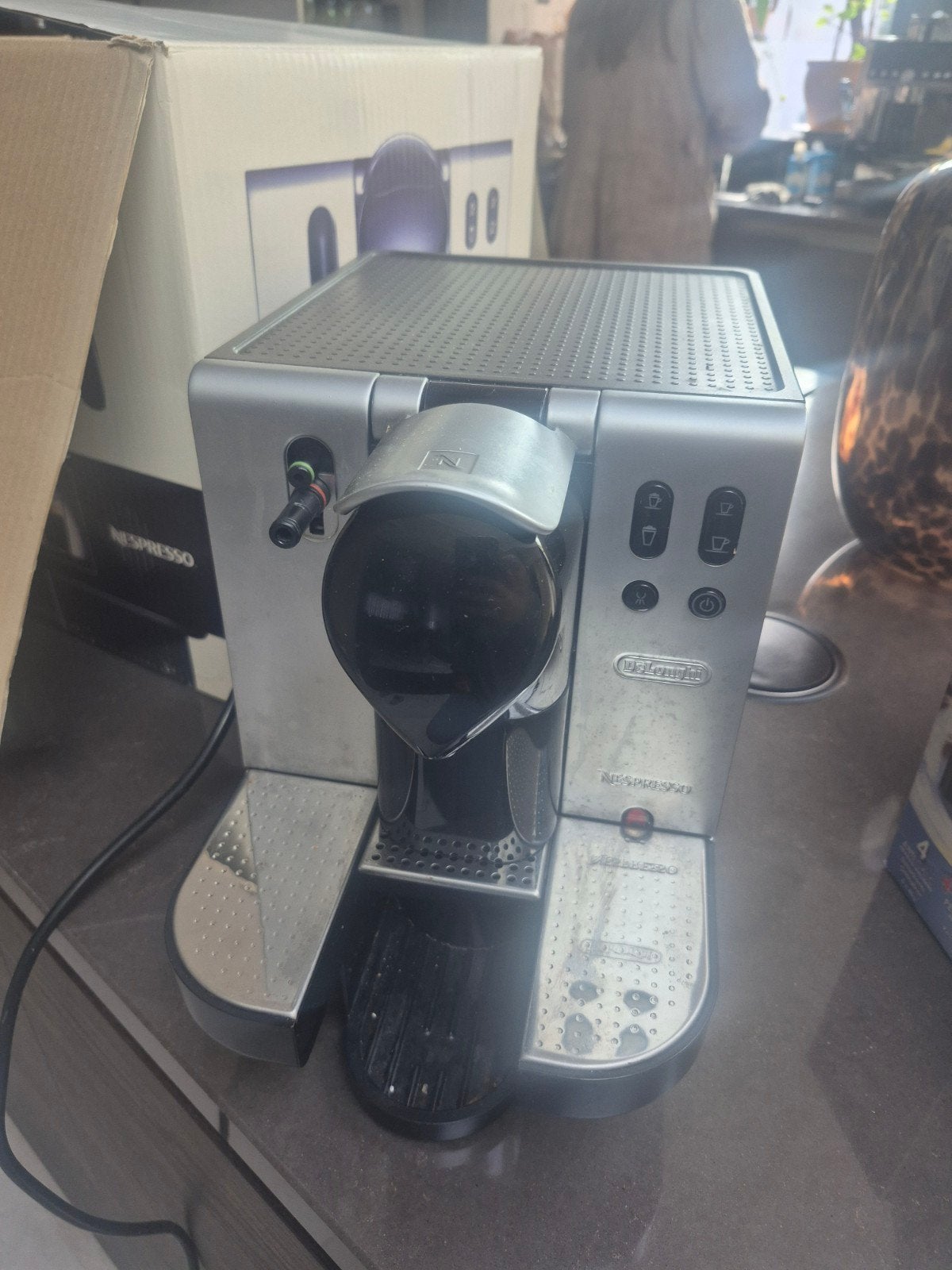 Delonghi Nespresso, Ophalen of Verzenden