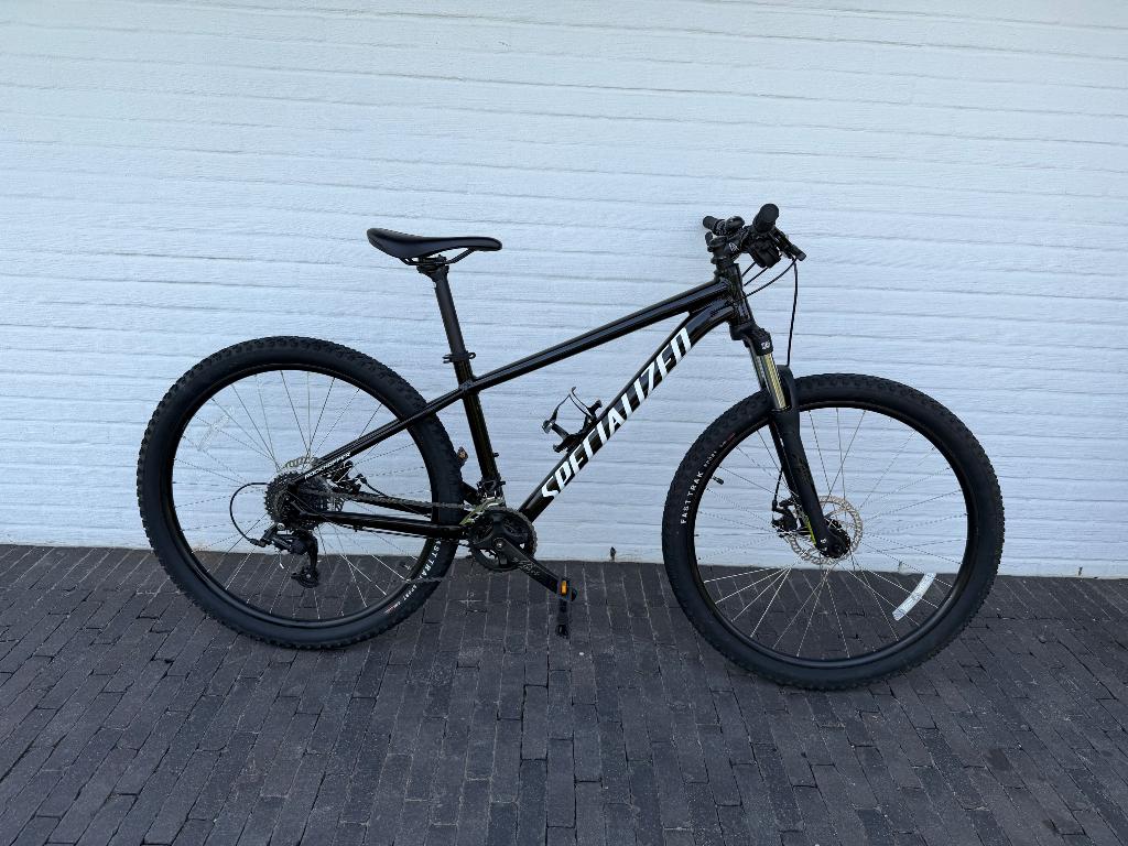 Specialized Rockhopper M 27 Black, Fietsen en Brommers, Ophalen, Zo goed als nieuw, Heren, Overige merken