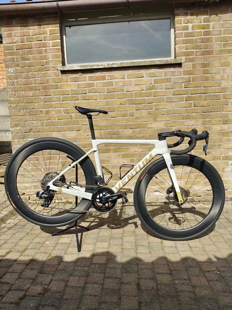 Ventum ns1, Fietsen en Brommers, Ophalen