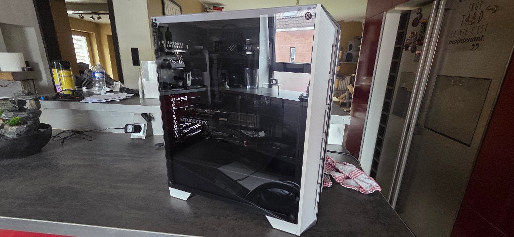 PC Gamer, Le pc est monté avec différentes marques, 32 GB, Comme neuf, 4 Ghz ou plus