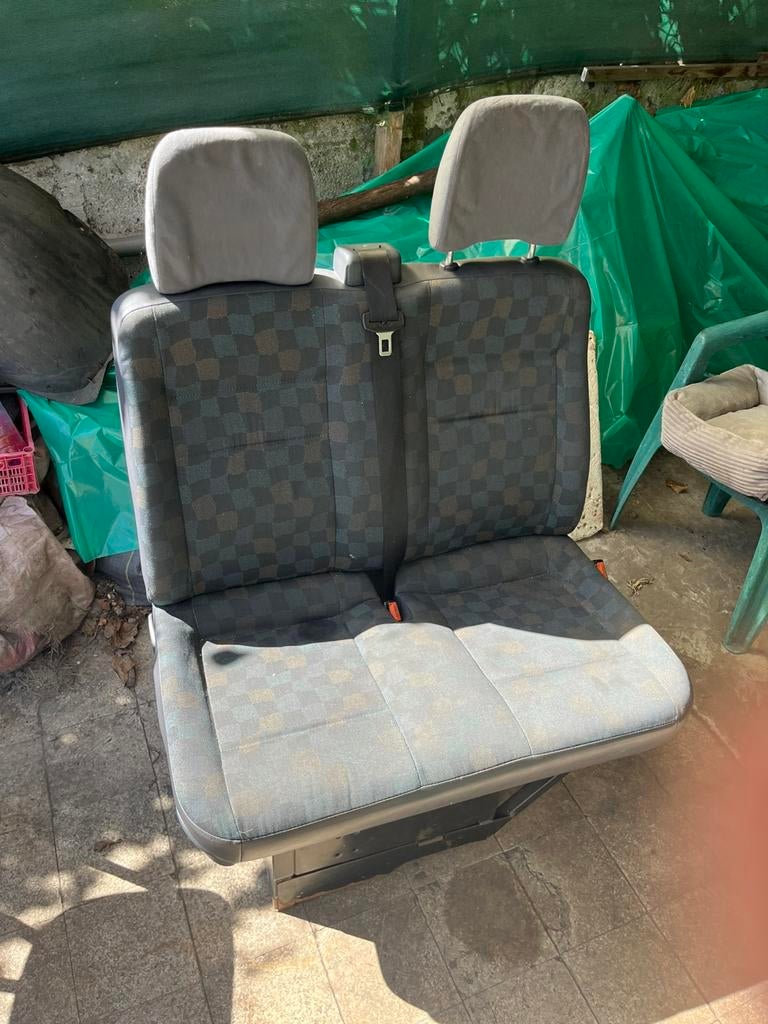 Mercedes w638 vito stoelen, Ophalen