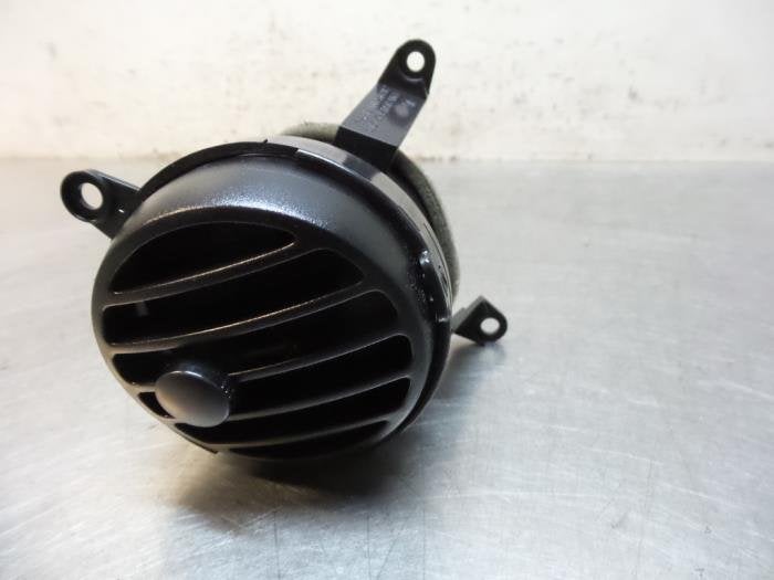 Grille aération tableau de bord d'un Chevrolet Kalos, -, 3 mois de garantie, Utilisé, -