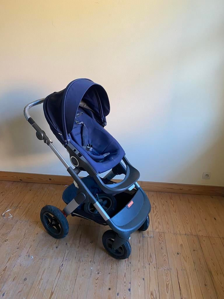 chariot  Stokke +maxi cosi, Enlèvement, Comme neuf