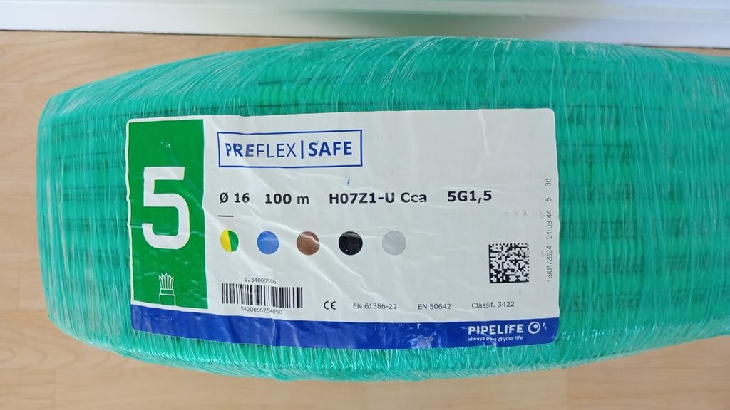 Rol 100m 5G 1.5, Doe-het-zelf en Bouw, Elektriciteit en Kabels, Ophalen