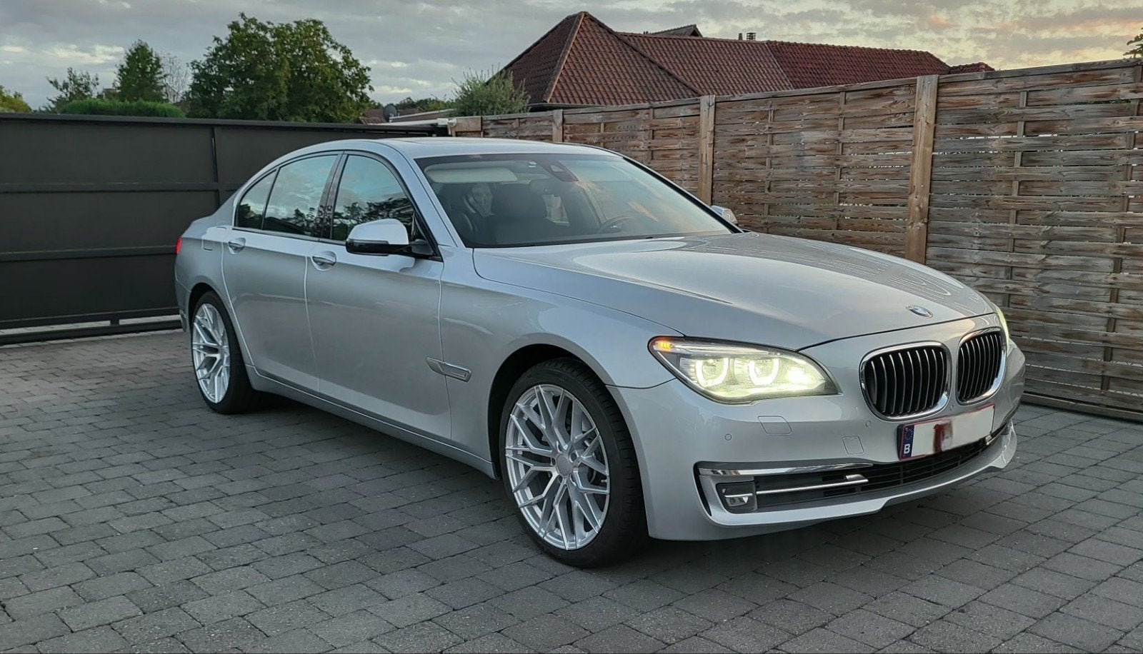 Bmw 730D Xdrive +Facelift+ Full Option!, Auto's, Automaat, Euro 5, Zwart, 7 Reeks