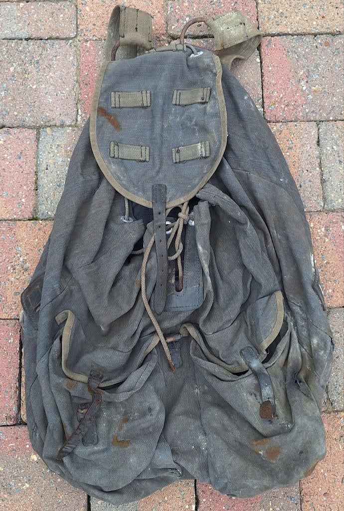 Rugzak LW 1941, Ophalen
