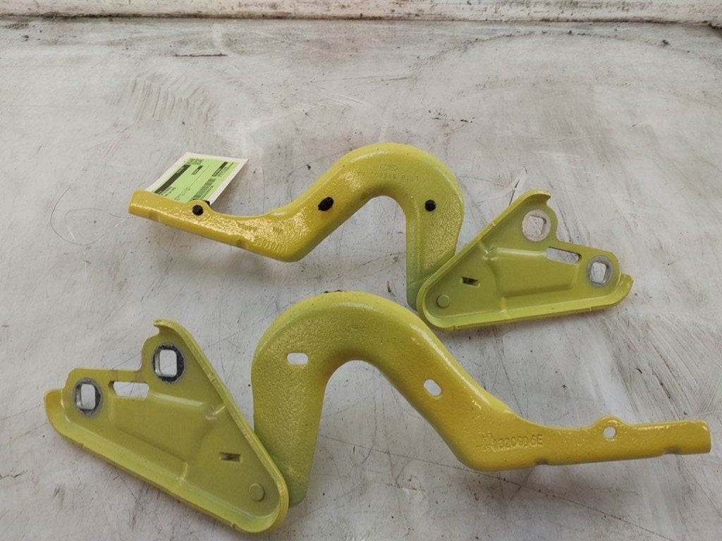 CHARNIERE DE CAPOT Ford Puma (|L1TBS16800AA|2396428|), Autos : Pièces & Accessoires, Autres pièces automobiles, Ford, Utilisé