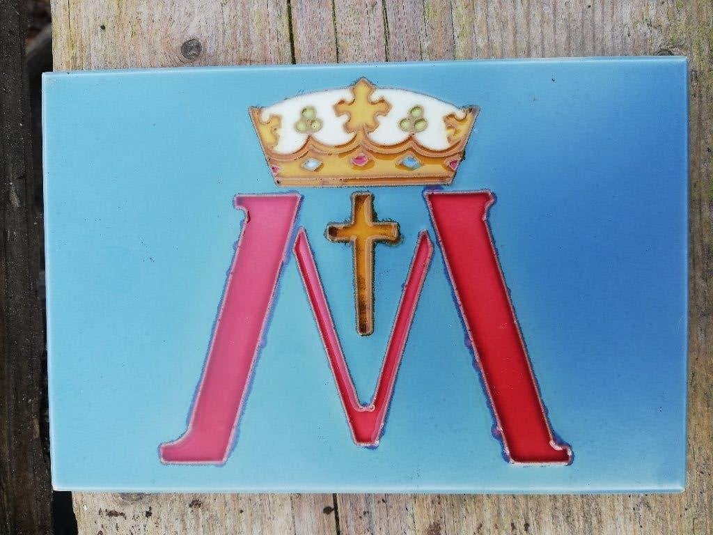 Zeldzame tegel 2x Gilliot Freres Hemiksem, kroon kruis, Enlèvement, Comme neuf