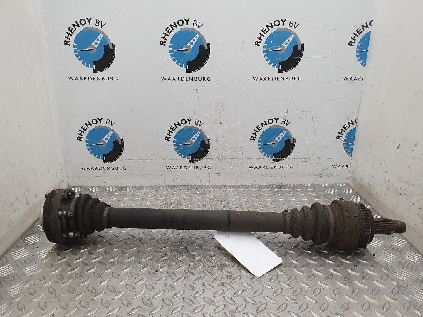 BMW 3 SERIES E90 325I  AANDRIJFAS R 2007, Enlèvement ou Envoi, Utilisé, Stiba membre
