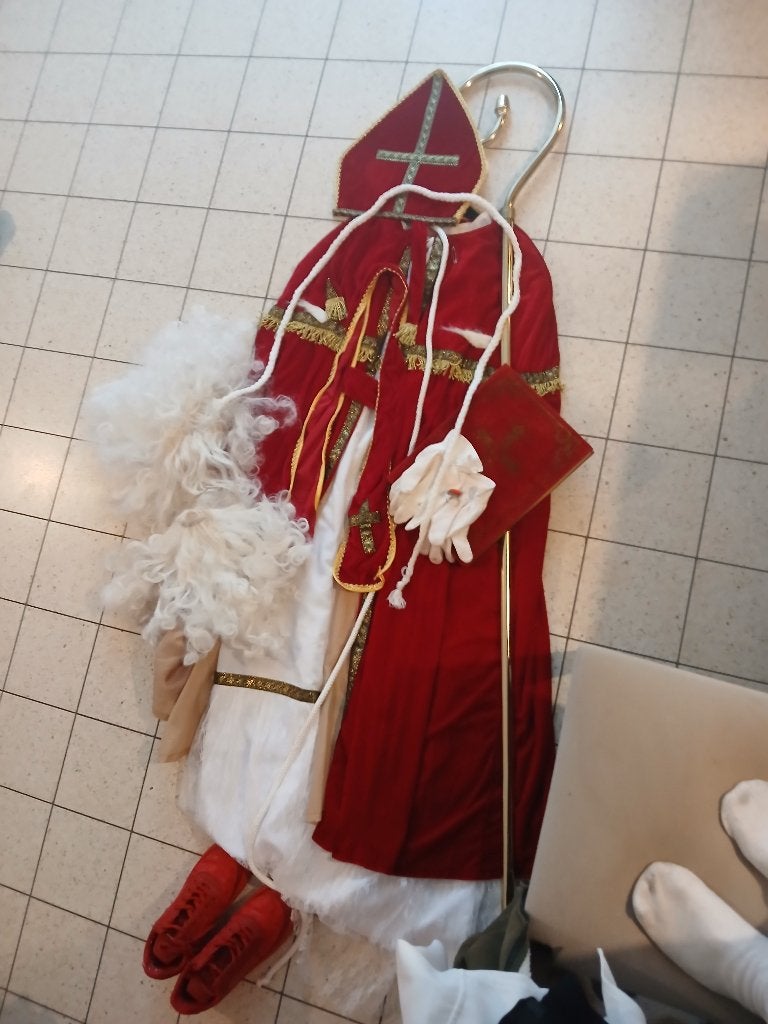 kostuum sint en piet compleet, Divers, Saint-Nicolas, Comme neuf, Enlèvement