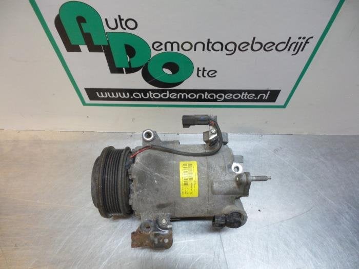 Pompe clim d'un Ford Fiesta (Fiesta 08-), -, 3 mois de garantie, -, -