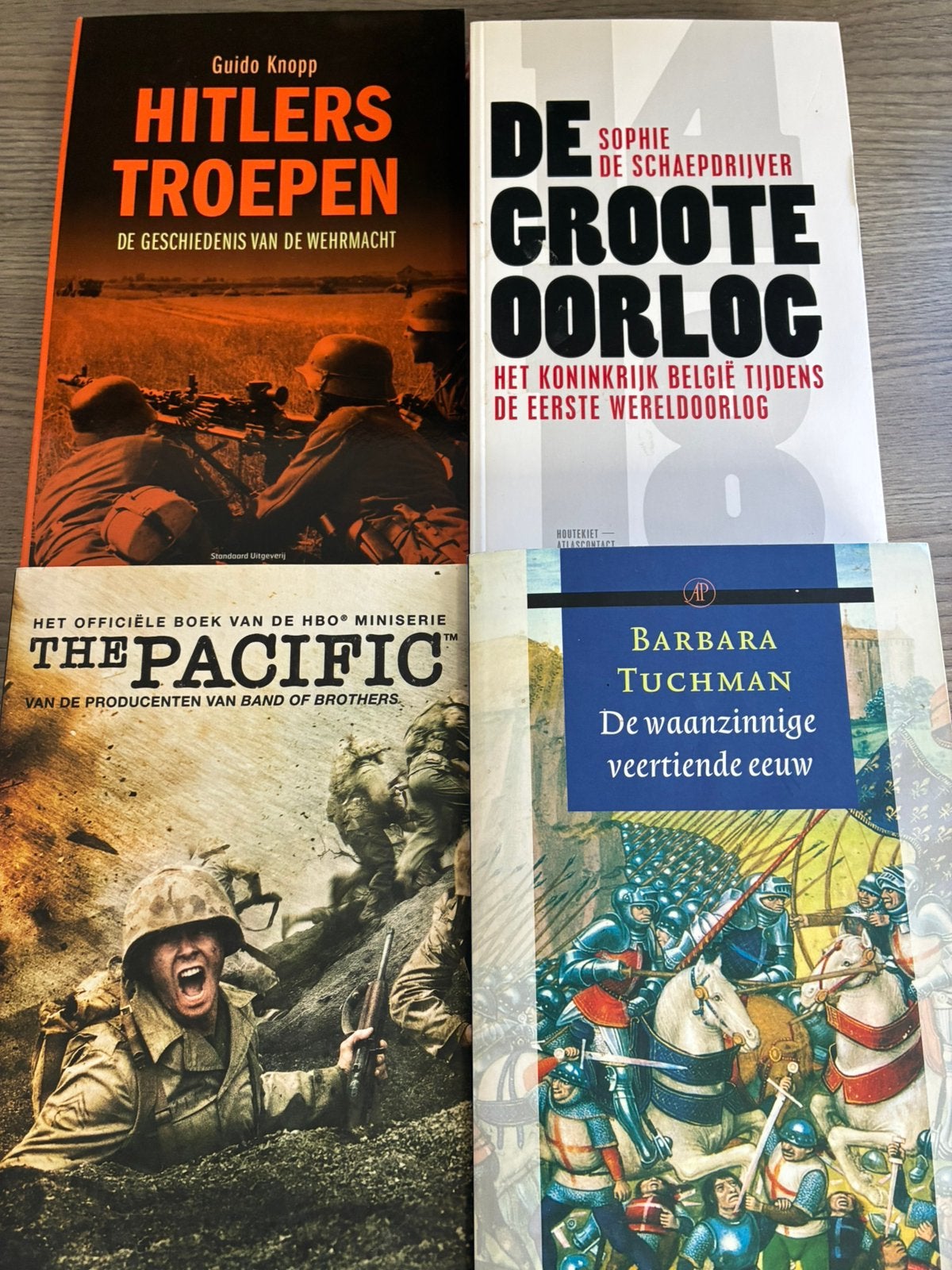 Lot van 4 boeken (oorlog/geschiedenis), Boeken, Oorlog en Militair, Ophalen, Zo goed als nieuw