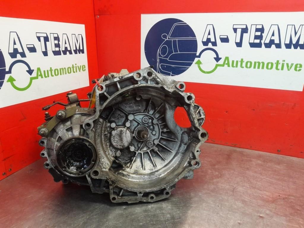 BOITE DE VITESSES MANUELLE Golf IV (1J1) (02K300049FV), Utilisé, Volkswagen
