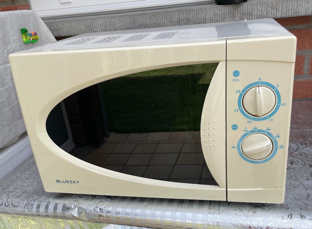 Four micro ondes, Ophalen, Gebruikt, Microgolfoven, Tussenbouw
