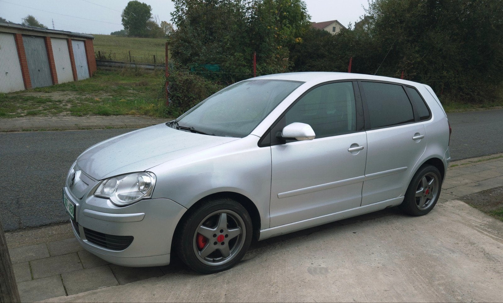 Vw Polo 1.4Tdi 80Cv BlueMotion  Déjà Prête à immatriculé, Argent ou Gris, Achat, 5 portes, Automatique
